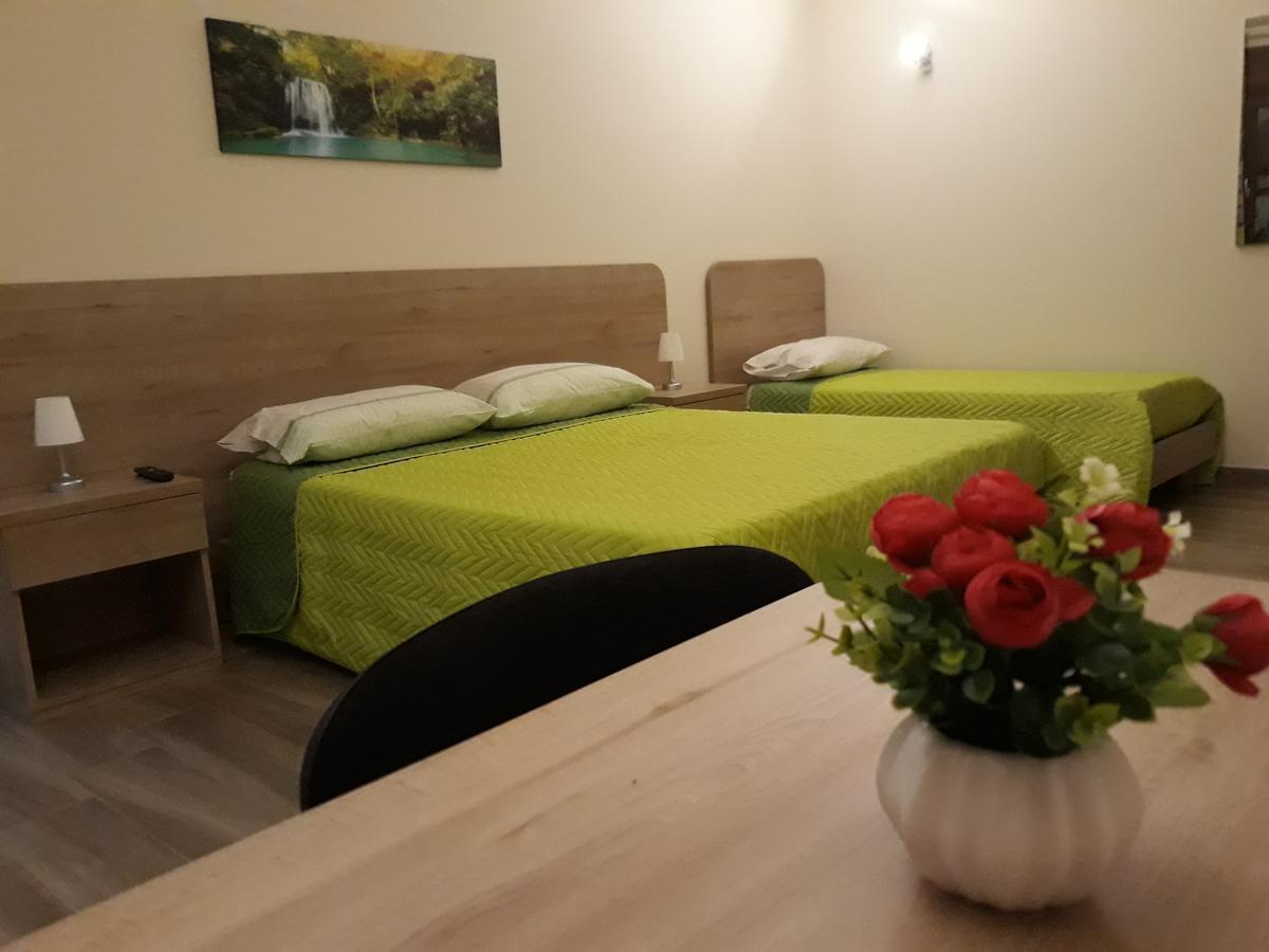 Af Service B&B Mesagne Ngoại thất bức ảnh