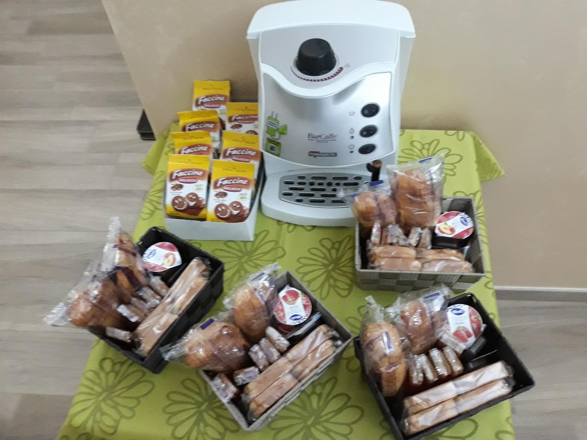 Af Service B&B Mesagne Ngoại thất bức ảnh