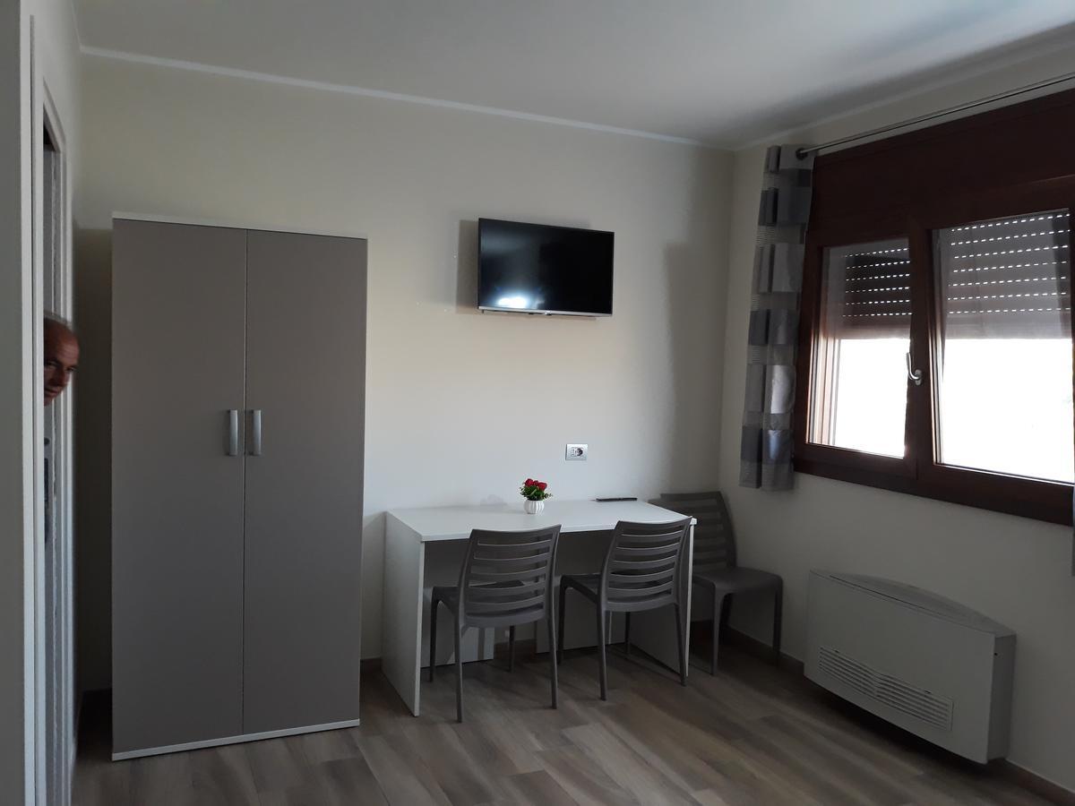 Af Service B&B Mesagne Ngoại thất bức ảnh